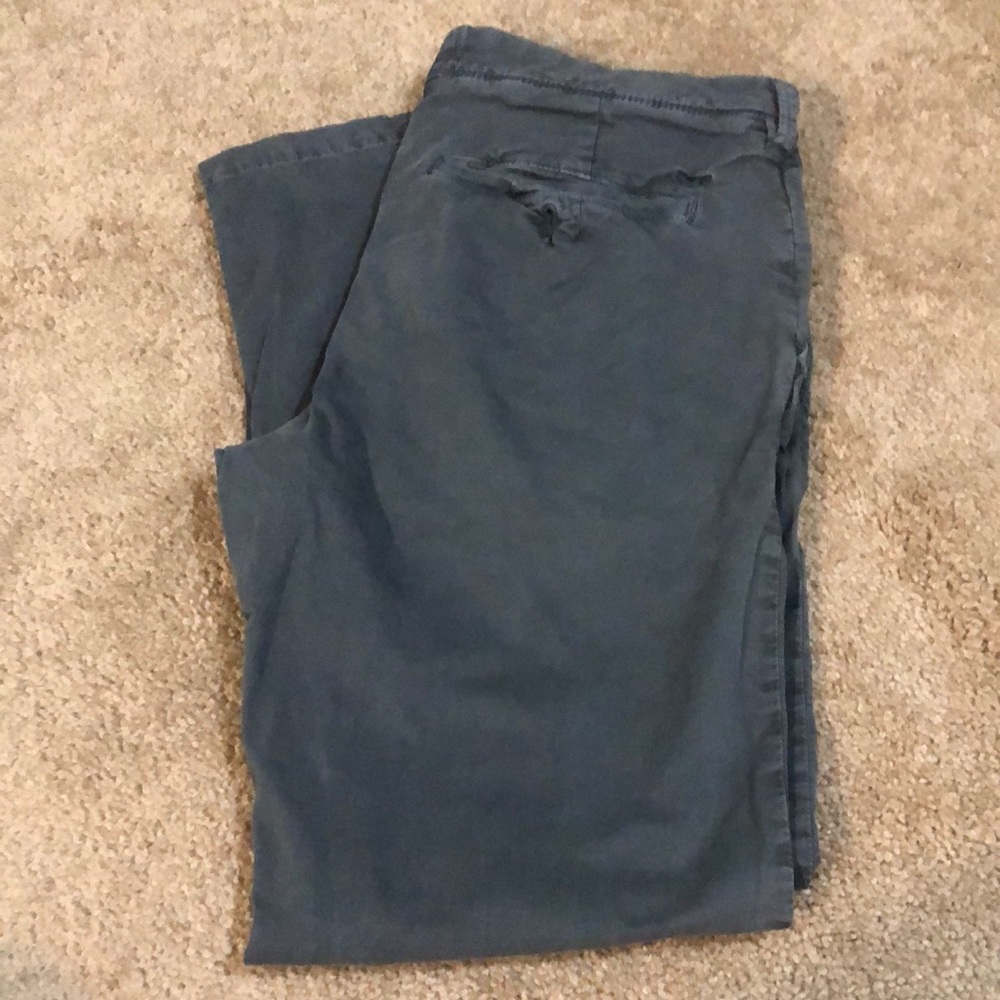 AE slim 32x30 pants